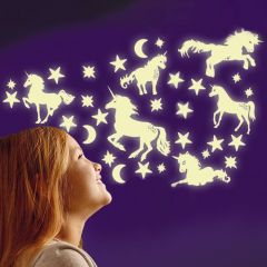 lysende unicorn og stjerner